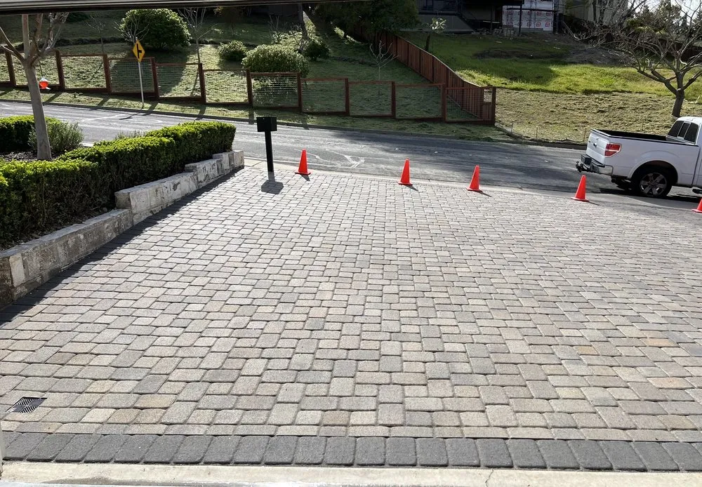 Professional outdoor landscaping for beautiful yards across Concord, CA - Kiwi Pavers Inc