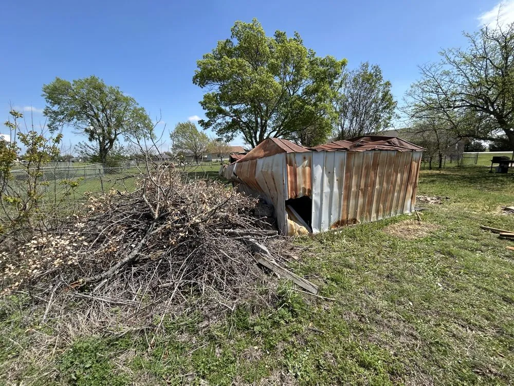 Local yard maintenance experts serving China Spring, TX - K&J landscape company