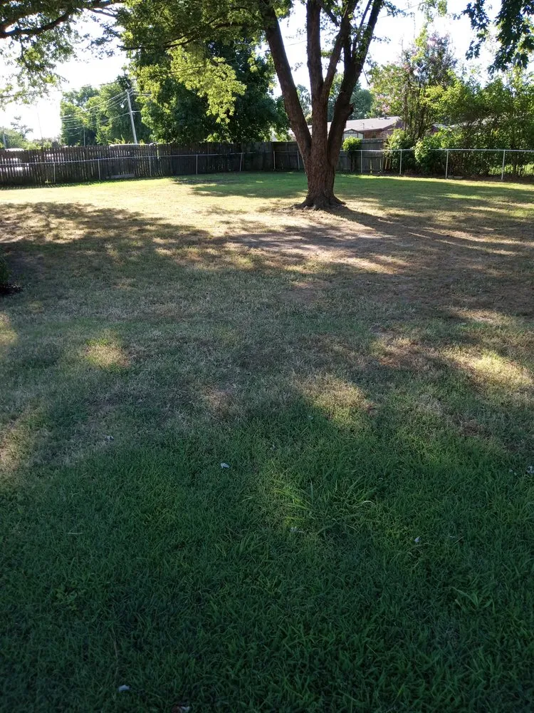 Top-rated garden landscaping experts serving Fort Smith, AR - K&J Lawn Care Business