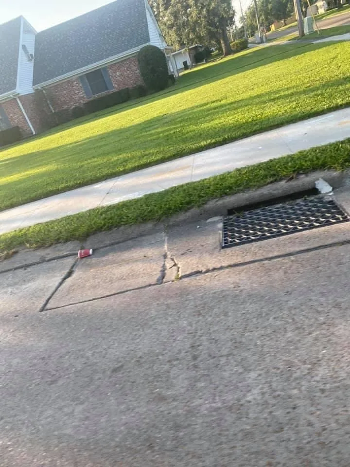 Reliable landscaping services in Lake Charles, LA - Kjefferson Lawn Services