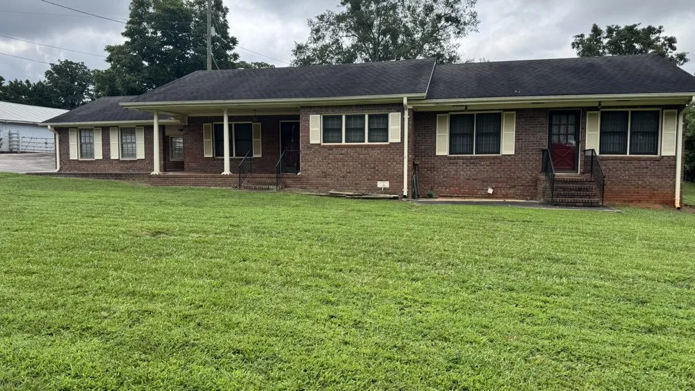 Affordable residential landscaping experts serving Lawrenceville, GA - KJL Landscaping