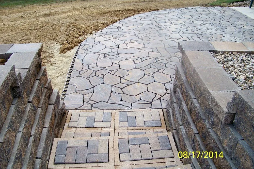 Local yard cleanup service in Palo, IA - KJ's Green Thumb & Landscaping