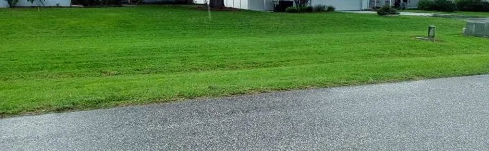 Custom garden landscaping with custom design in Zephyrhills, FL by K&Js Lawn Care