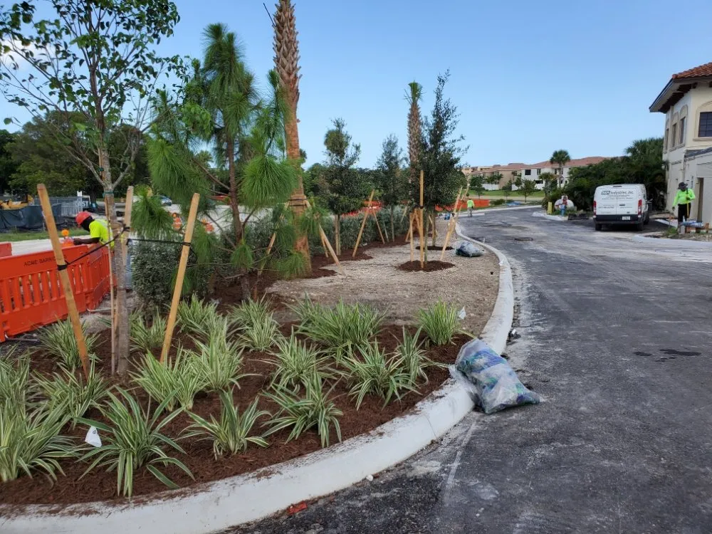 Affordable residential landscaping in West Palm Beach, FL - k&K Construction and Landscape Service