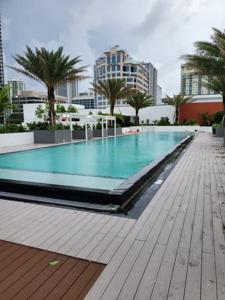 Custom yard maintenance in West Palm Beach, FL - k&K Construction and Landscape Service