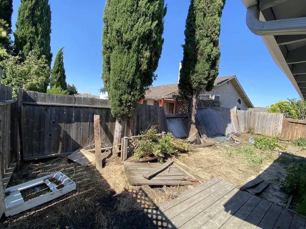 Top-rated yard maintenance for year-round maintenance in Fairfield, CA by K&K Construction