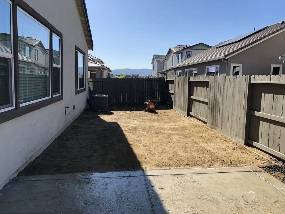 Custom outdoor landscaping in Fairfield, CA by K&K Construction