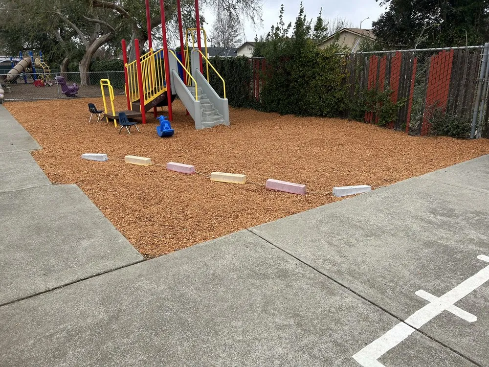 Local lawn mowing service in San José, CA by K&K Landscape Service