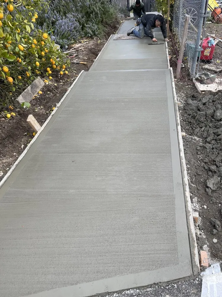 Professional landscape installation for residential properties in San José, CA by K&K Landscape Service