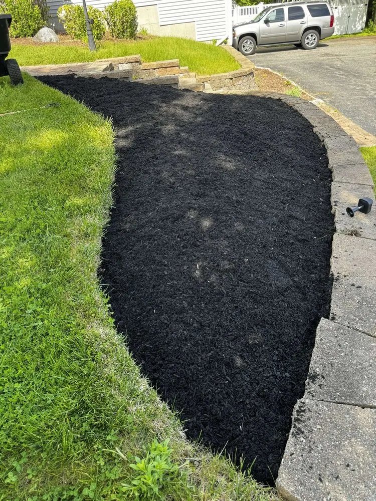 Reliable garden landscaping for residential properties in North Attleborough, MA by K&K landscaping