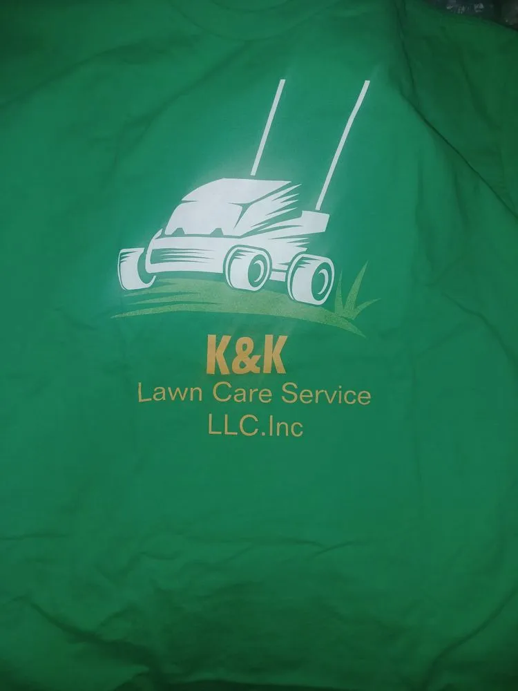 Custom lawn mowing service in Gary, IN - K&K Lawn Care Service