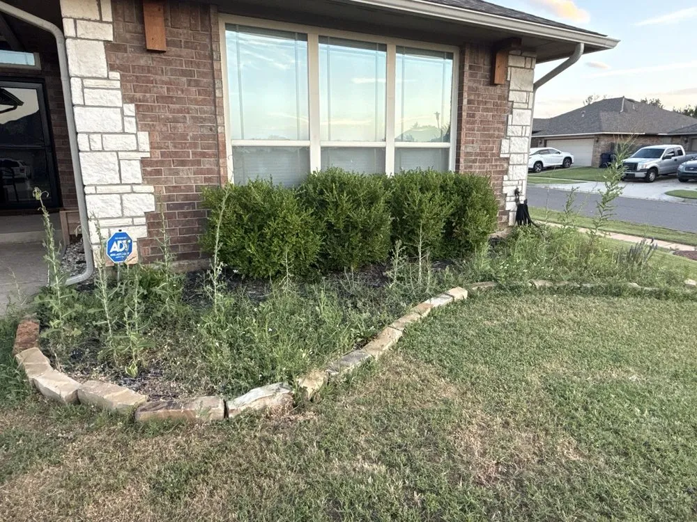 Reliable lawn care service with custom design in Oklahoma City, OK by K&K Outdoor Services