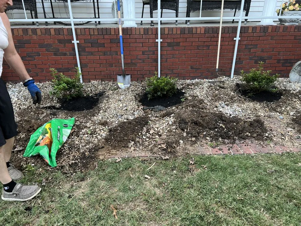 Professional lawn care service in Mayfield, KY by K&K Services