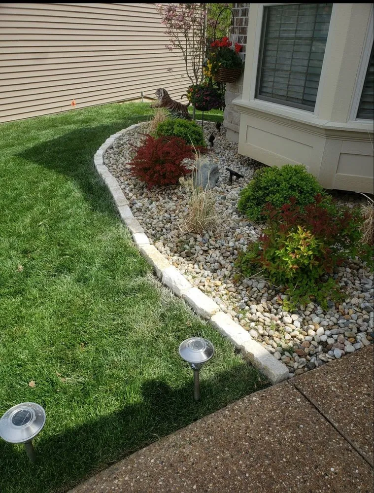 Local outdoor landscaping experts serving Ofallon, MO - KKL Outdoor and Landscape