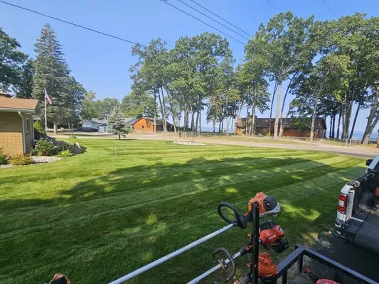 KKR Lawn Maintenance