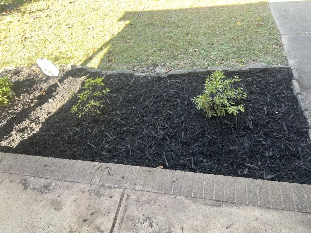 Custom yard maintenance in Lillington, NC - Kl & Nj's Lawn Maintenance & Junk Removal