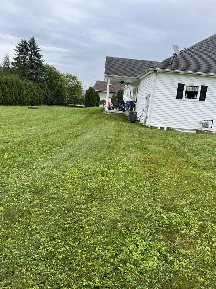 Top-rated lawn mowing service for residential properties across Woodland, PA - KL Landscape