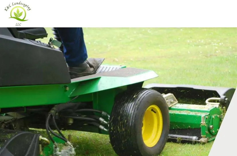 Professional lawn mowing service with custom design in Norwich, CT by K&L Landscaping