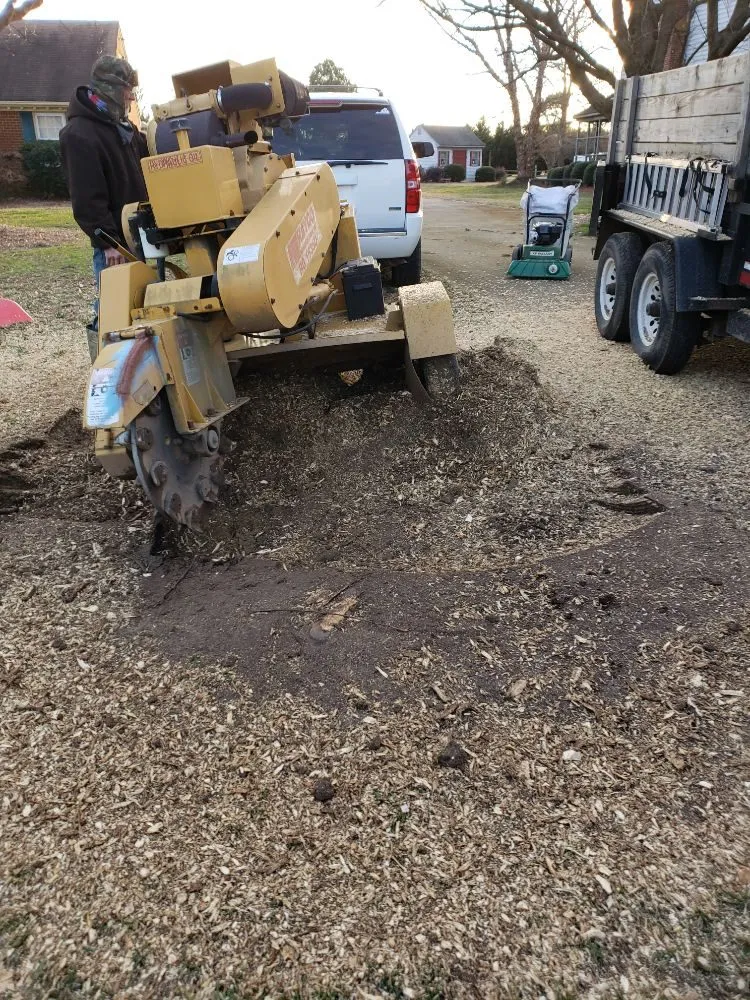 Reliable yard maintenance for outdoor upgrades across Chesapeake, VA - K&L Lawn Care