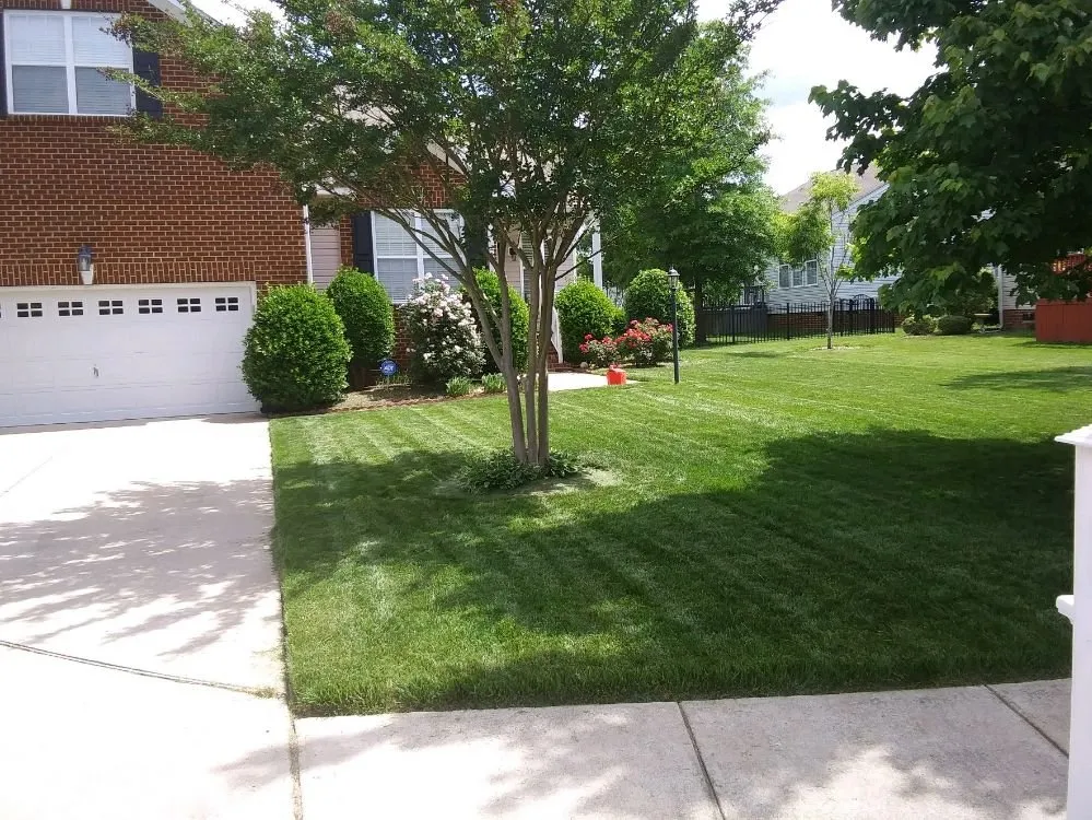 Reliable garden landscaping in Chesapeake, VA - K&L Lawn Care