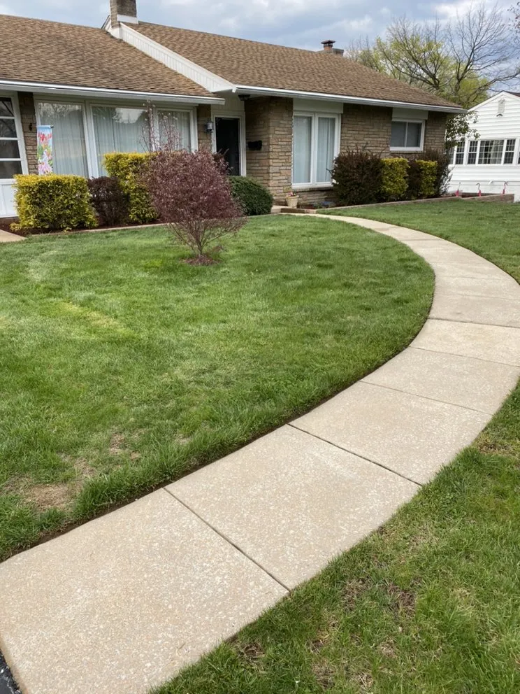 Professional landscaping services experts serving Marcus Hook, PA - K&L Property Maintenance