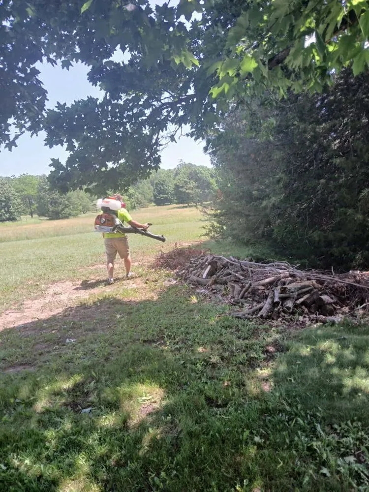 Expert yard cleanup service in Kewaunee, WI by K&L Property Services