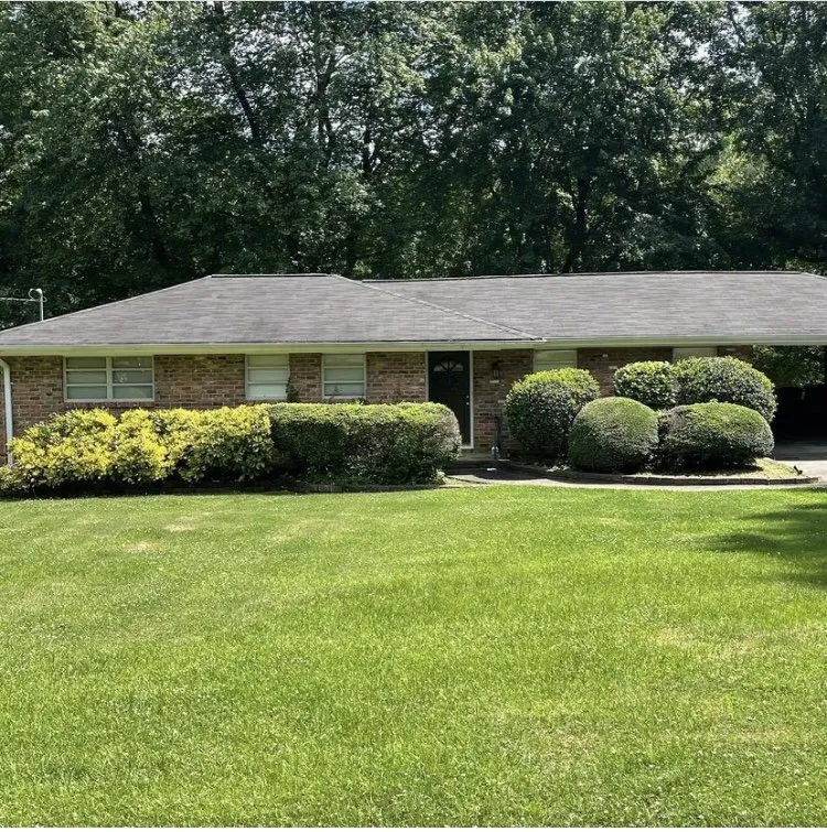 Custom yard maintenance for homes across Mableton, GA - Klean Cutz Landscape and Install