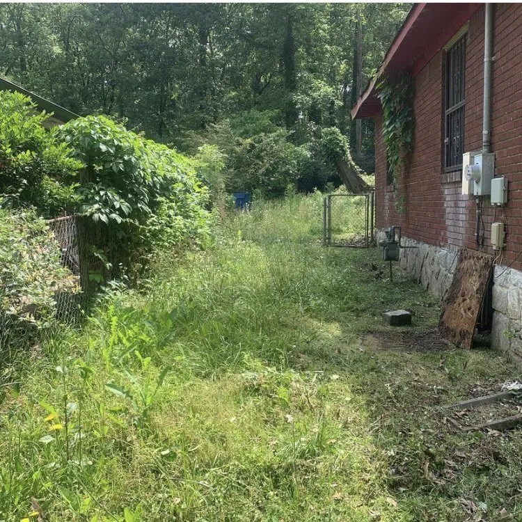 Affordable landscape installation for homes in Mableton, GA by Klean Cutz Landscape and Install