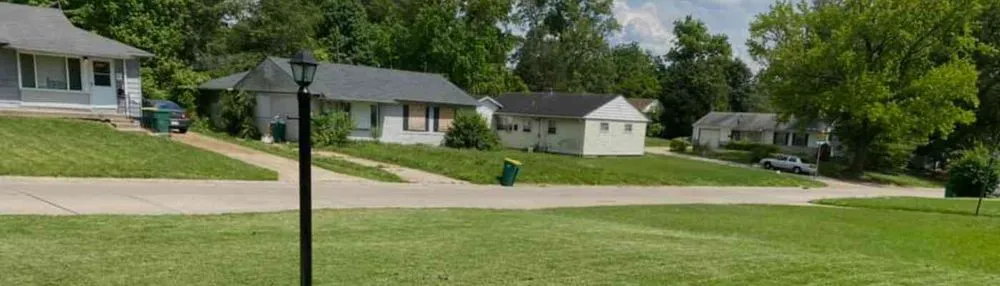 Trusted outdoor landscaping for homes in East St Louis, IL by KleanKs Lawn Monsters