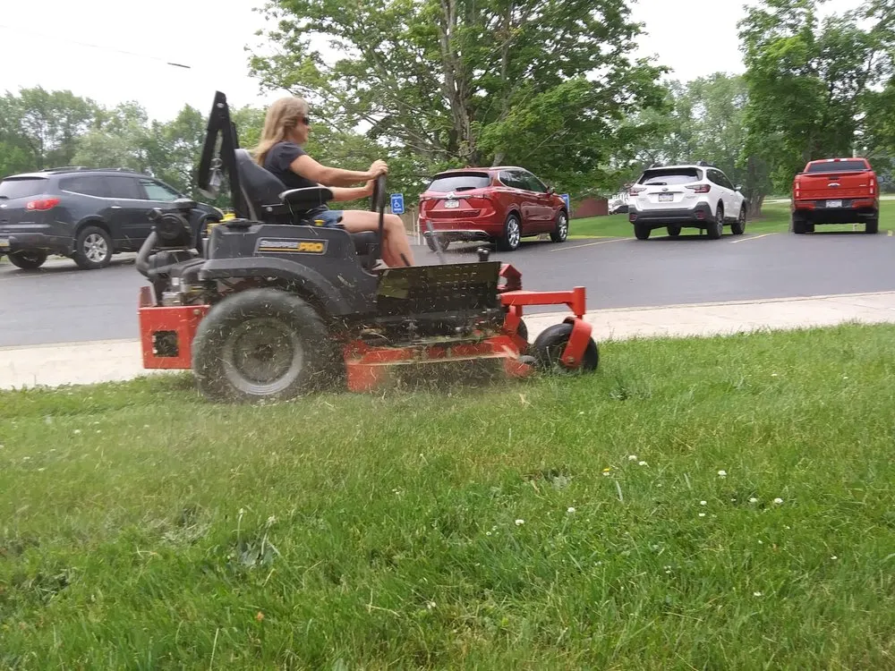 Affordable lawn care service in Carlton, PA - Klein Lawn Care & Snow Plowing
