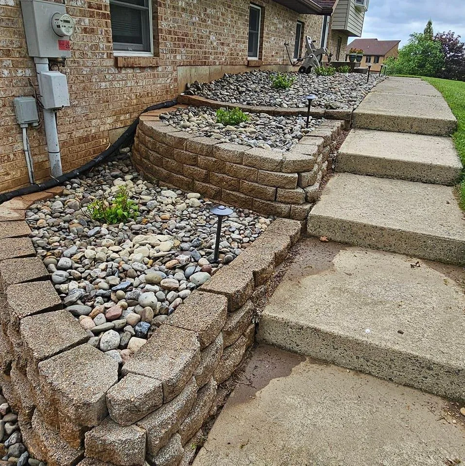 Local landscaping services in Lehighton, PA by Klingle's Lawn Care and Snow Removal