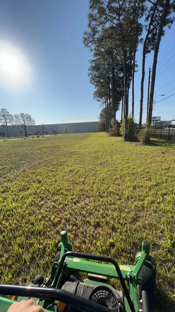 Affordable lawn care service for homes in Saint Augustine, FL by Klip’s Services