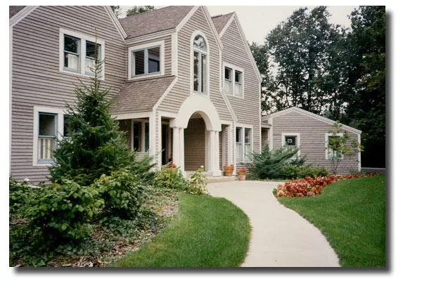 Affordable yard maintenance in Richland, MI by Klooster Landscaping