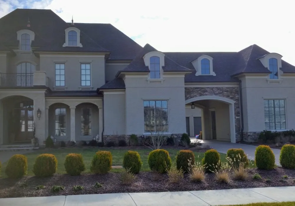 Local residential landscaping experts serving Brookhaven, MS - Klops Life Landscapes