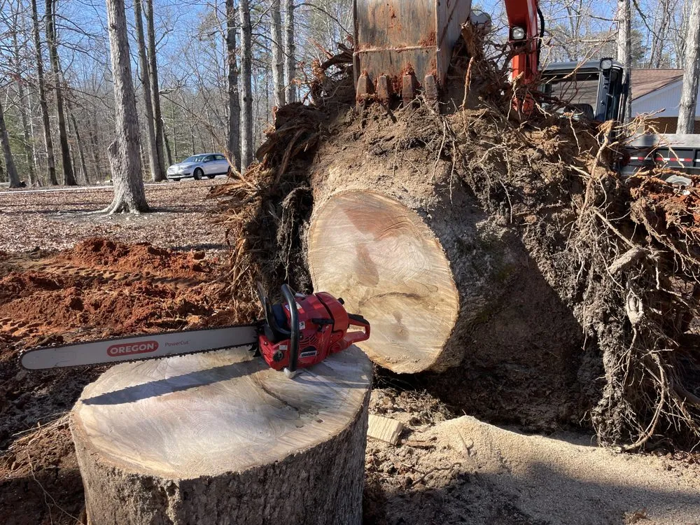 Expert outdoor landscaping for residential properties in Travelers Rest, SC by K&M Excavating and Hardscape