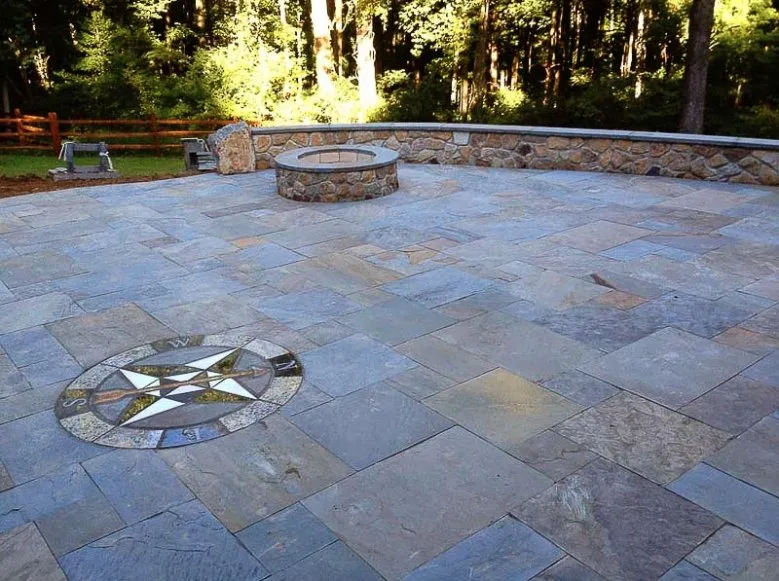 Trusted lawn mowing service in Downingtown, PA by KM Gardens