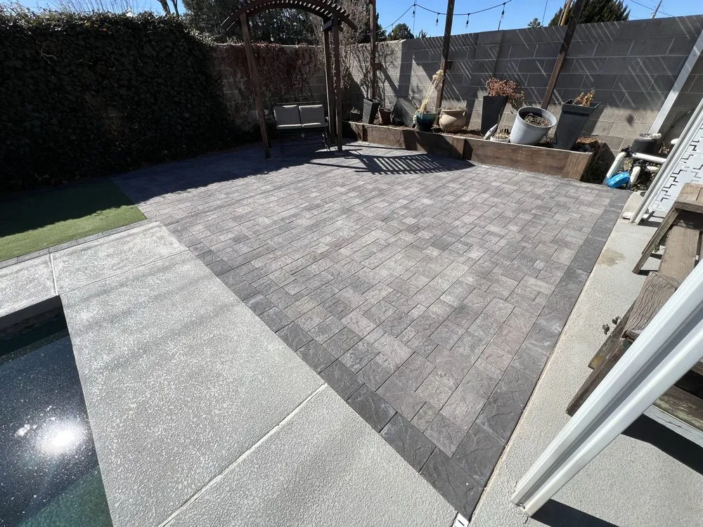 Custom garden landscaping in Albuquerque, NM - K&M Landscaping, LLC