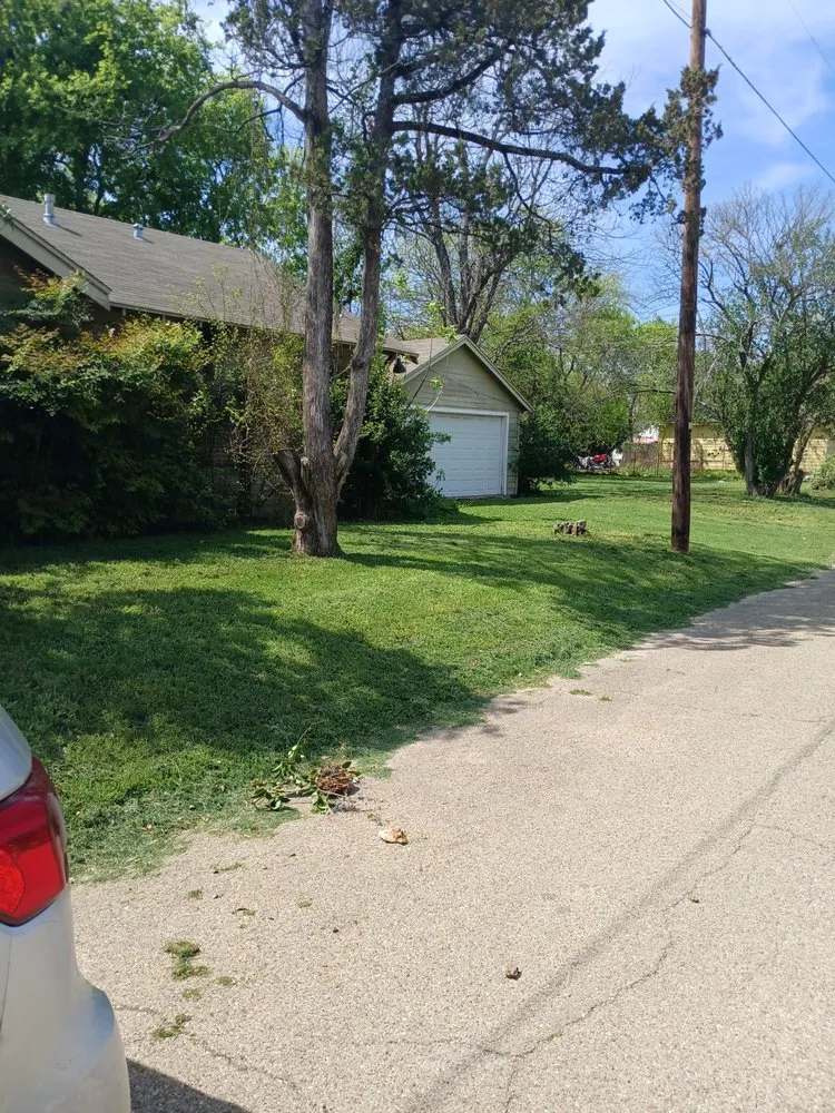 Affordable landscape design in Waco, TX - Kmack's Lawn Care