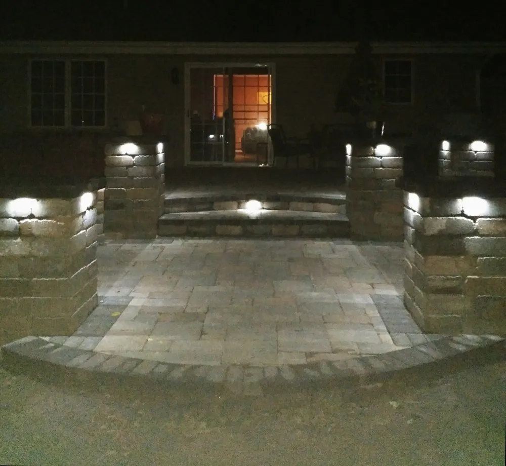Professional residential landscaping in Rockton, IL by KMH Landscaping
