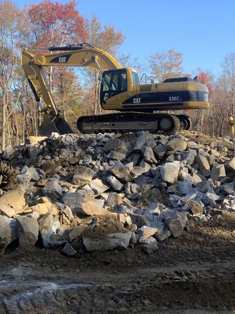 Affordable lawn care service experts serving Shelton, CT - Kms Excavating & Landscaping