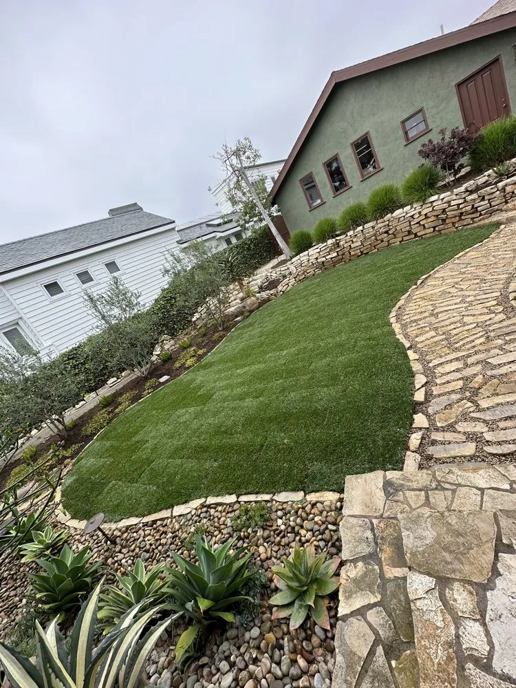 Custom garden landscaping in Santa ana, CA - KN Landscape