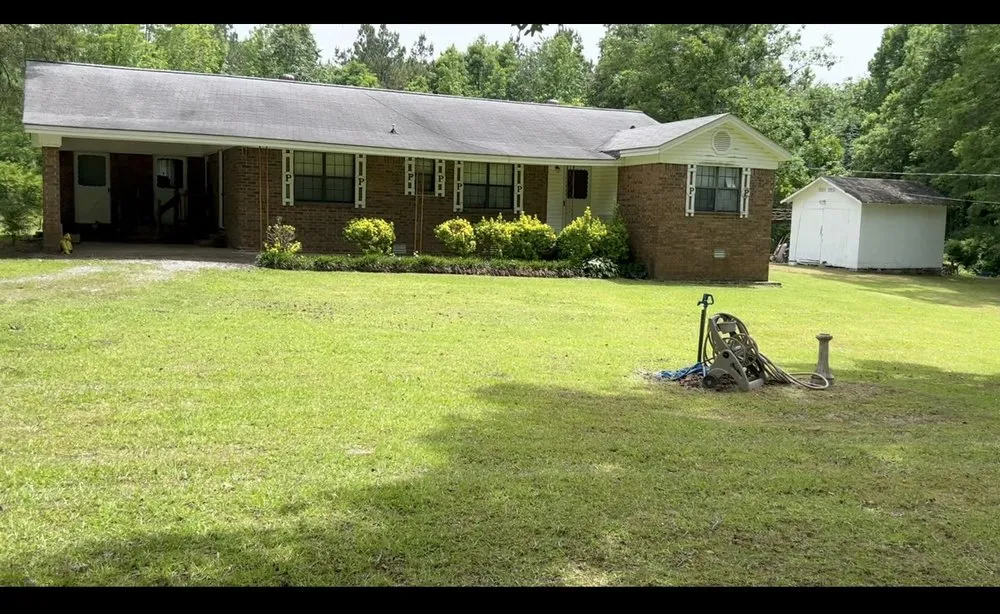 Trusted lawn mowing service in Pine Bluff, AR by K&N lawn care
