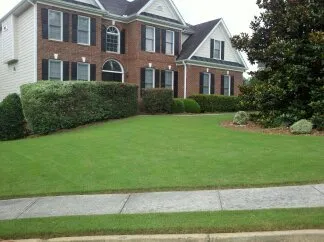 Custom landscaping services in Lawrenceville, GA - K&N Lawn Maintenance