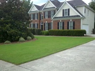 Affordable yard cleanup service experts serving Lawrenceville, GA - K&N Lawn Maintenance