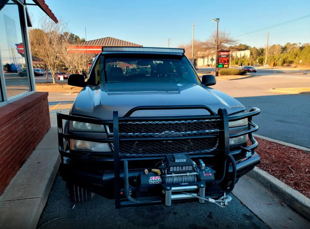 Affordable yard maintenance for beautiful yards across Woodstock, GA - KND Tree Service & Landscaping