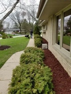 Top-rated landscape installation for beautiful yards in Waukesha, WI by KNE Customs