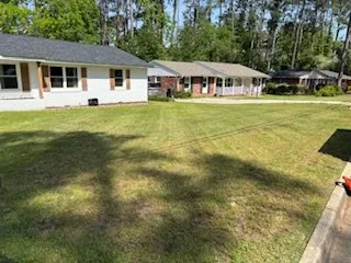 Custom garden landscaping in Graniteville, SC by Kneece Outdoor Services