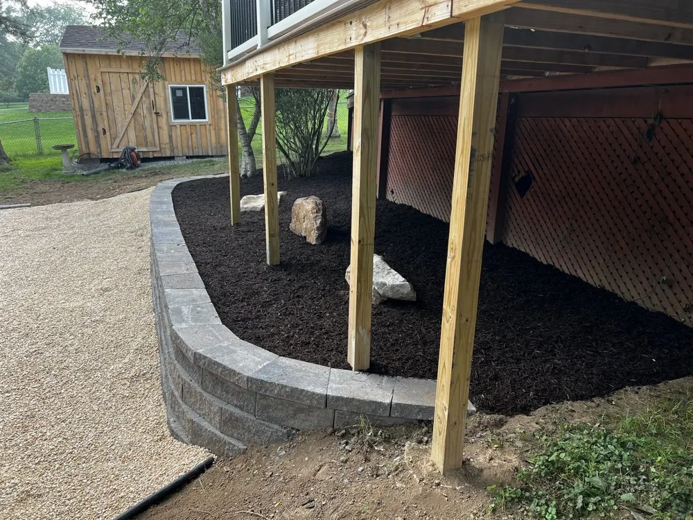 Top-rated lawn mowing service in Bloomsburg, PA - Knelly Lawn Service