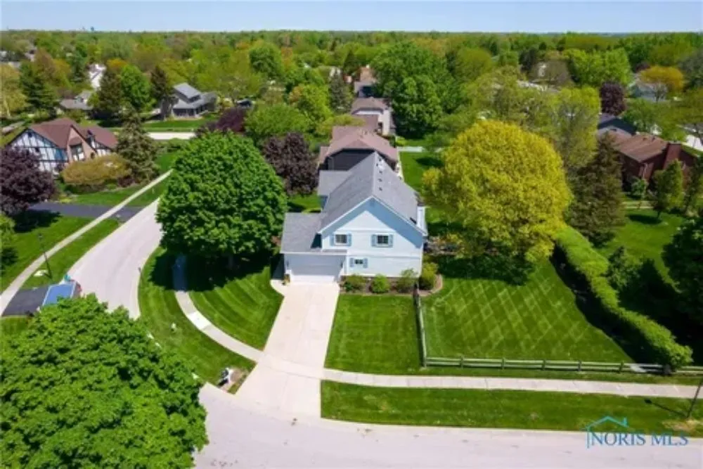 Custom landscaping services in Swanton, OH - KNG Lawn Care