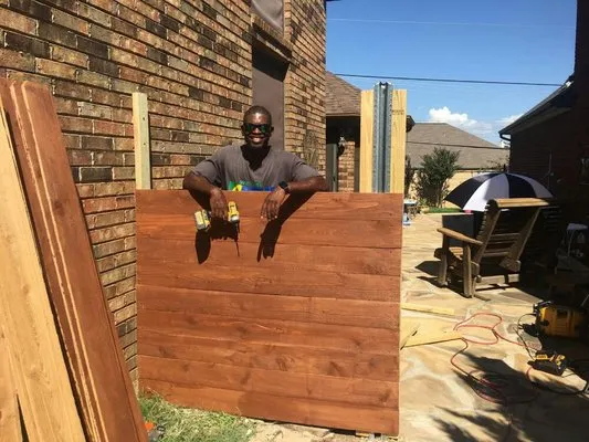 KNI Landscaping & Fences Logo